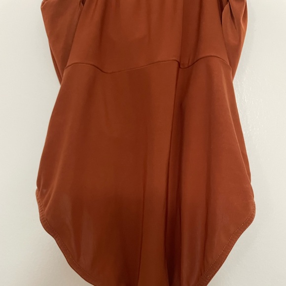 Nasty Gal Burnt Orange Slinky Cowl Neck Bodysuit Size 2 - Picture 7 of 8